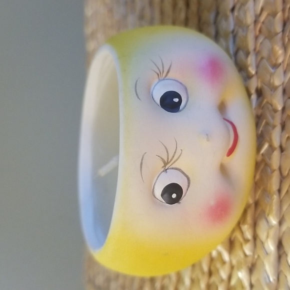 Vintage anthromorphic jar. Whimsical Candle. - Picture 6 of 10